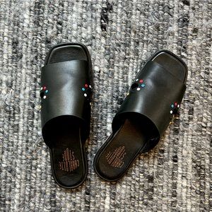 Charlotte Stone Kori Slide